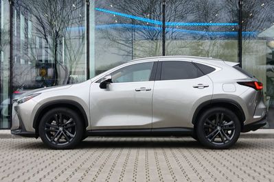 Lexus NX 450h+ Prestige AWD