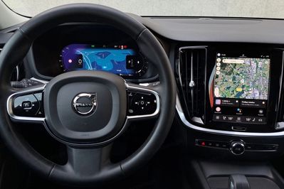 Volvo V60 B4 D Plus Dark