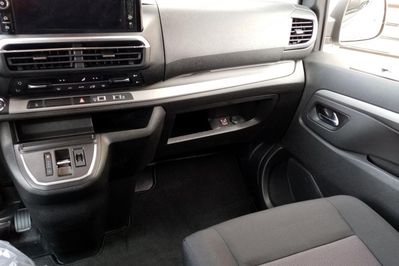 Toyota Proace Verso Long Business 2.0 Diesel