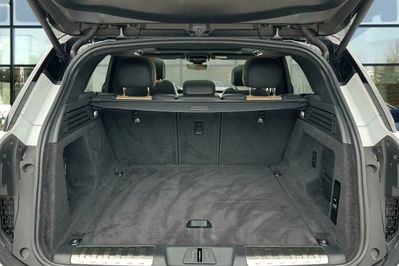 Land Rover Range Rover Sport 3.0 D300 Dynamic HSE