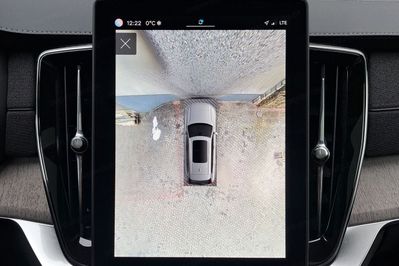 Volvo XC90 T8 AWD Plug-In Hybrid Ultra Dark 7os aut