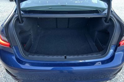 BMW Seria 3 320i Sport Line