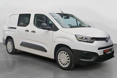 Toyota Proace City Long L2H1 Zabudowa Brygadowa Active