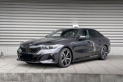 BMW Seria 5 530e xDrive M Sport