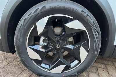 Renault Captur Techno 1.0 TCe