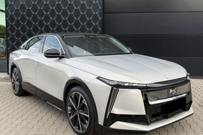 DS N°8 Jules Verne Long Range AWD 97.2kWh