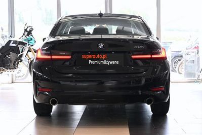 BMW Seria 3 318i Advantage aut