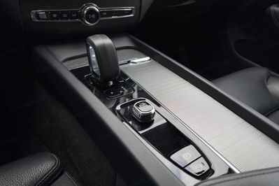 Volvo XC60 B4 D AWD Plus Bright
