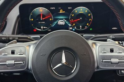 Mercedes GLB 250 4MATIC AMG Line