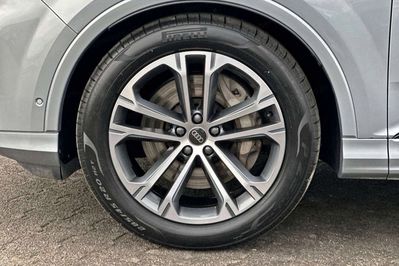 Audi Q7 50 TDI quattro S Line