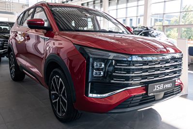 Jac JS8 Pro 1.5 T-GDI 7 DCT 7os.