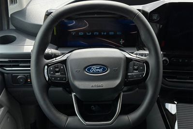 Ford Tourneo Custom 340 L2H1 Titanium X PHEV CVT