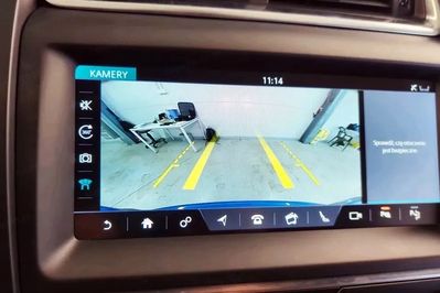 Jaguar E-Pace 2.0 i4P AWD R-Dynamic SE