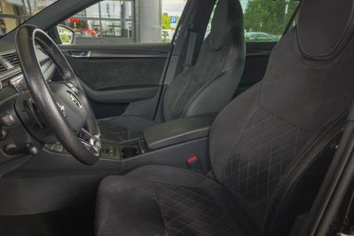 Skoda Superb 2.0 TDI SCR 4x4 Sportline DSG