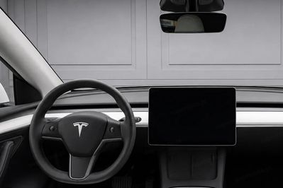 Tesla Model Y Dual Motor  AWD