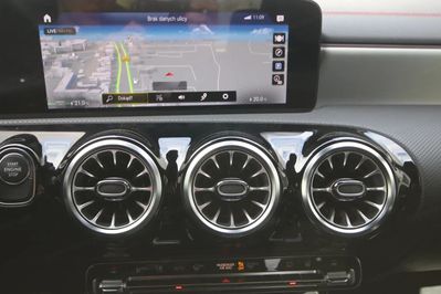 Mercedes CLA 250 e AMG Line