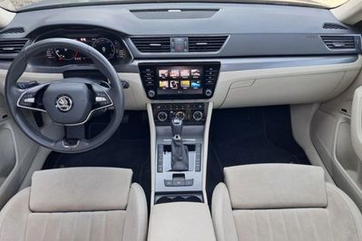 Skoda Superb 2.0 TDI Style DSG