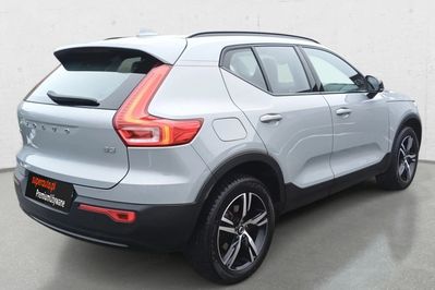 Volvo XC40 B3 B Plus Dark