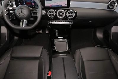 Mercedes Klasa A 200 AMG Line