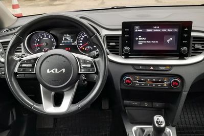Kia Ceed 1.5 T-GDI M