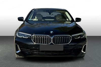 BMW Seria 5 530i Luxury Line