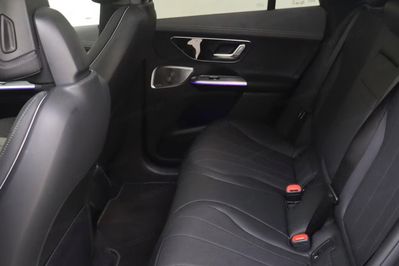 Mercedes EQE SUV 350 4-Matic Electric Art