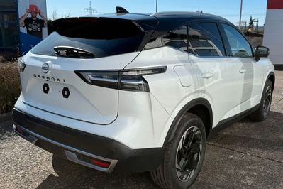 Nissan Qashqai N-Connecta Xtronic 1.3 DIG-T mHEV