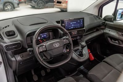 Toyota Proace City D-4D Standard L1H1