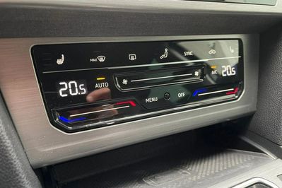 Volkswagen Passat 2.0 TDI EVO Essence DSG