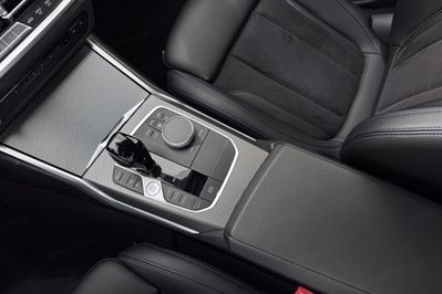 BMW Seria 3 Touring 330e xDrive M Sport