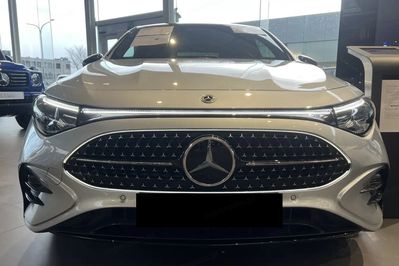 Mercedes CLA 220  4-Matic AMG Line