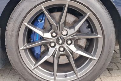 Ford Mustang 5.0 V8 Dark Horse RWD