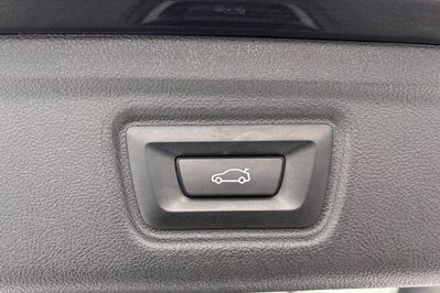 BMW Seria 3 330i xDrive M Sport