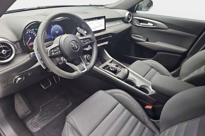 Alfa Romeo Tonale T4 Ti  Ibrida