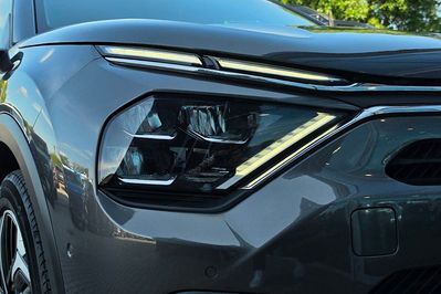 Citroen C4 X Puretech Shine S&S EAT8