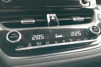 Toyota Corolla 1.8 Hybrid Comfort