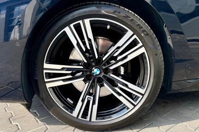 BMW Seria 7 740d xDrive mHEV M Sport sport-aut