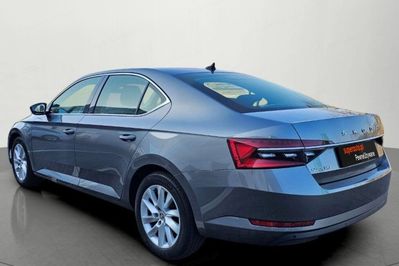 Skoda Superb 2.0 TDI SCR Ambition DSG