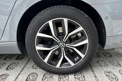 Volkswagen Passat Business 1.5 TSI EVO  DSG
