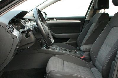 Volkswagen Passat 2.0 TSI Business DSG