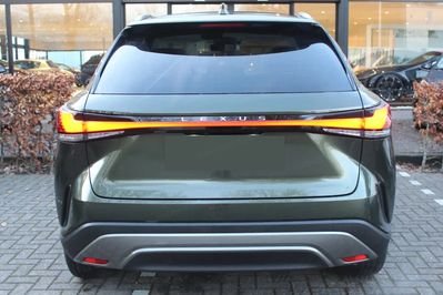 Lexus RX 450h+ Omotenashi Plug-in