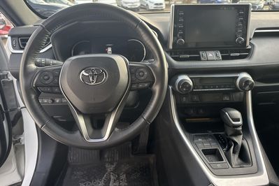 Toyota RAV4 Selection 2.5 Hybrid