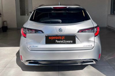 Suzuki Swace 1.8 Hybrid Premium Plus CVT