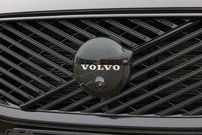 Volvo XC60 B5 AWD Ultra Black Edition