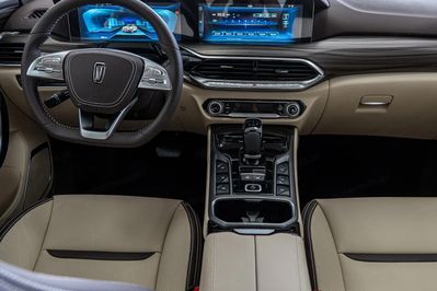 Bestune T77 1.5T Elegance DCT