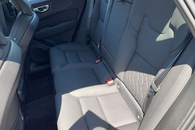 Volvo XC60 B5 B AWD Plus Bright
