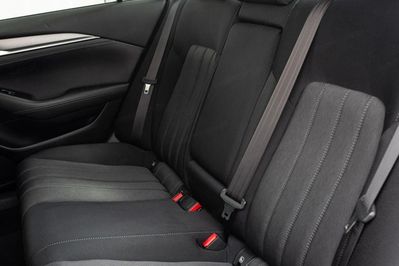 Mazda 6 2.0 Center-Line