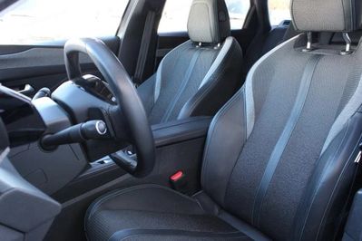 Peugeot 308 1.5 BlueHDi Allure S&S EAT8