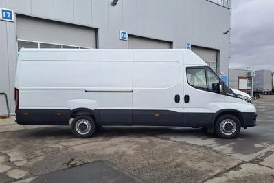 Iveco Daily 35S14 16m3 L4H2 AT