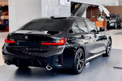BMW Seria 3 318i M Sport
